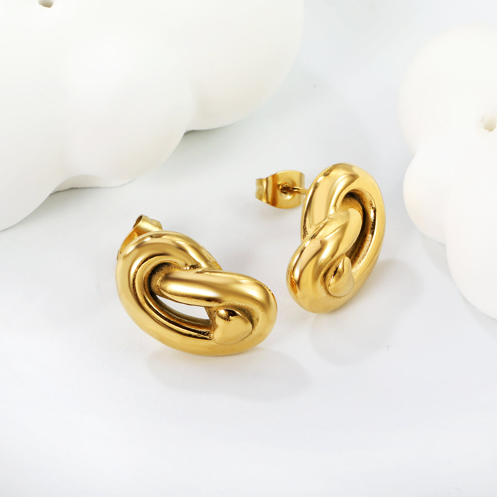 Aretes Nudo con Corazón