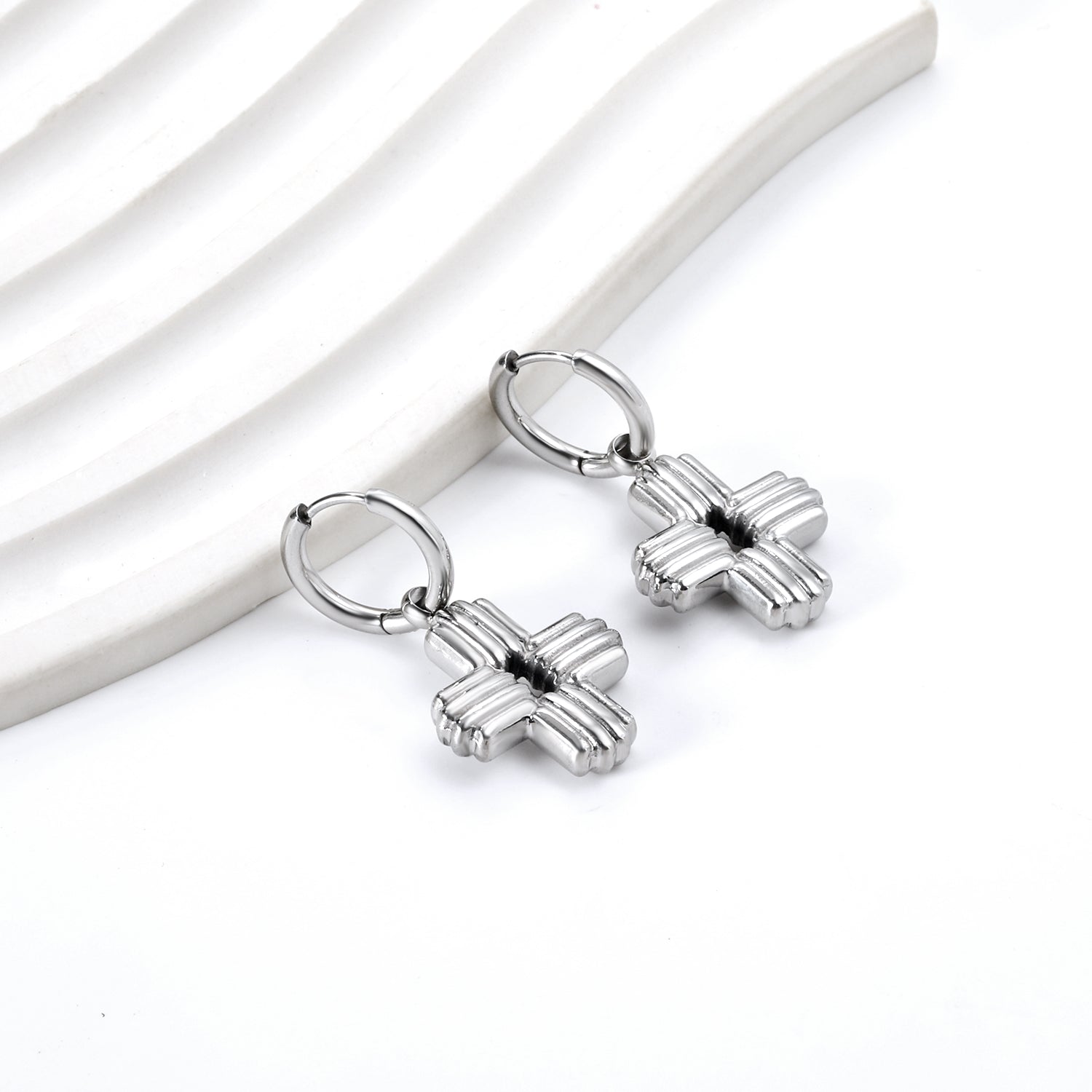 Aretes Cruz con Rayas